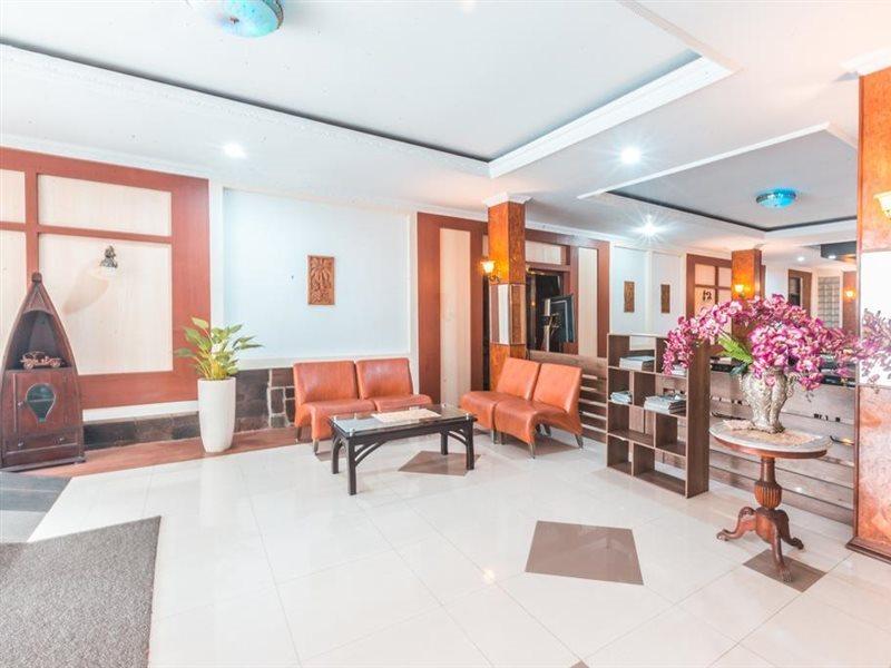Oyo 1667 Wisma Lux Barkah Jakarta Buitenkant foto