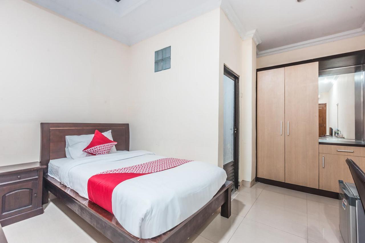 Oyo 1667 Wisma Lux Barkah Jakarta Kamer foto